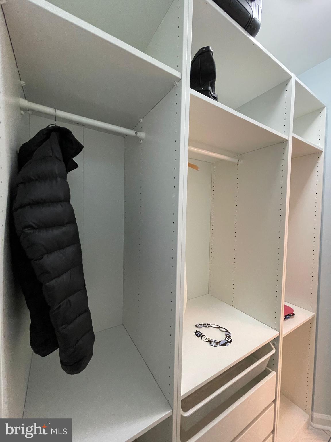 THE ASHMORE - Residential Lease