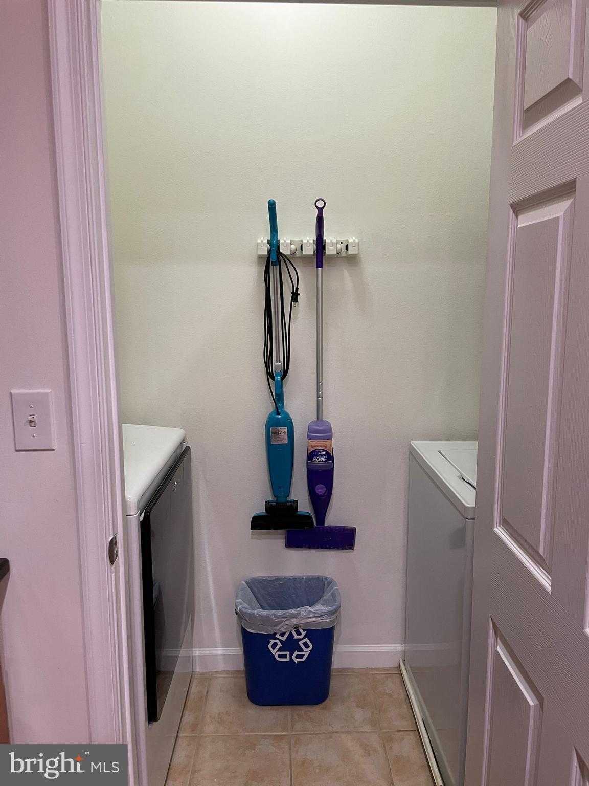 THE ASHMORE - Residential Lease