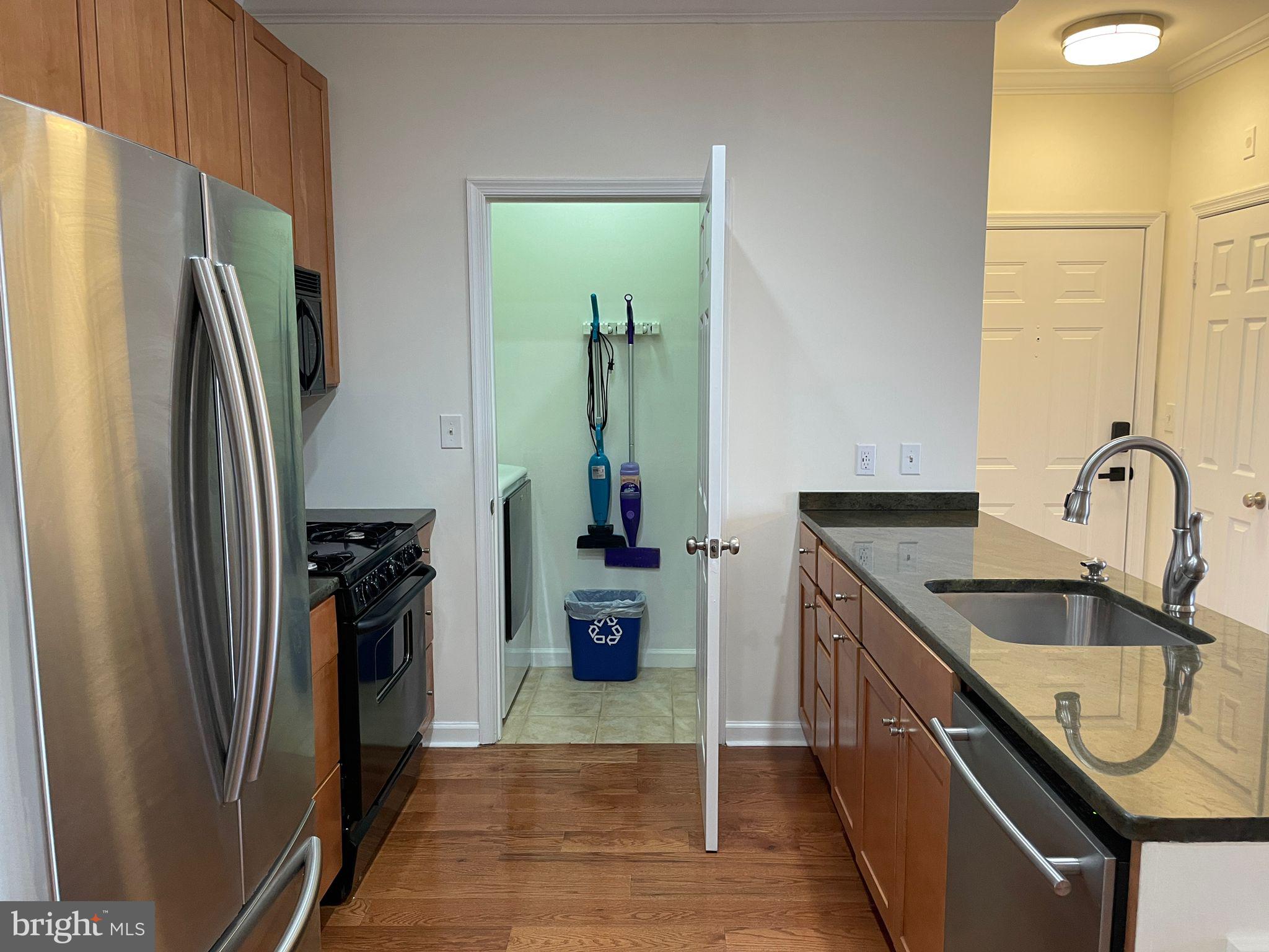 THE ASHMORE - Residential Lease