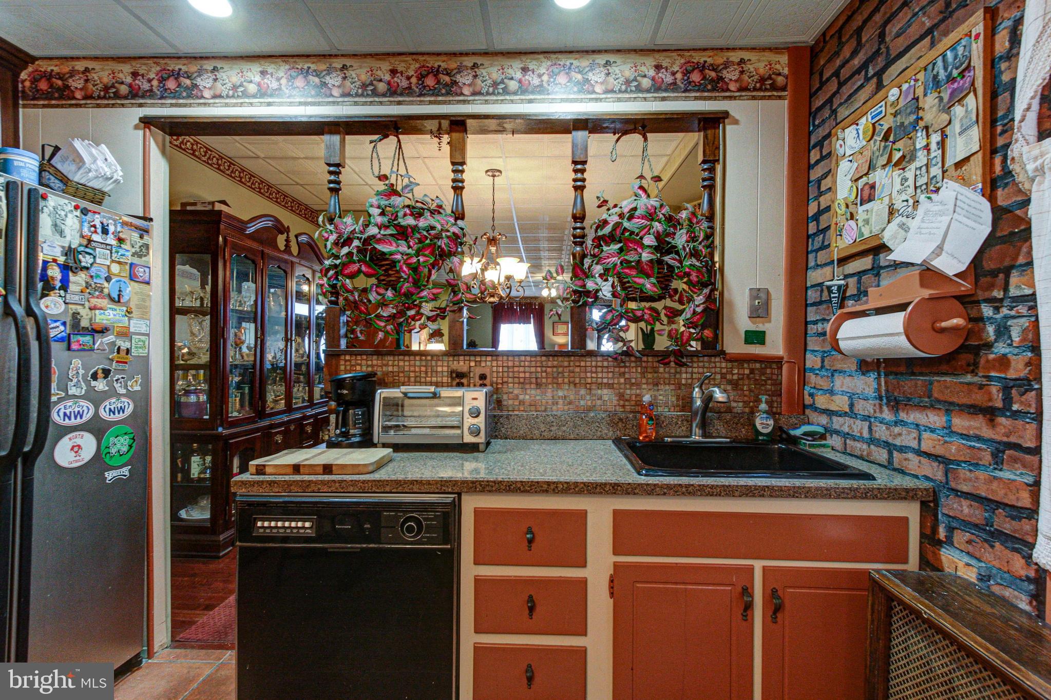 PORT RICHMOND - Residential