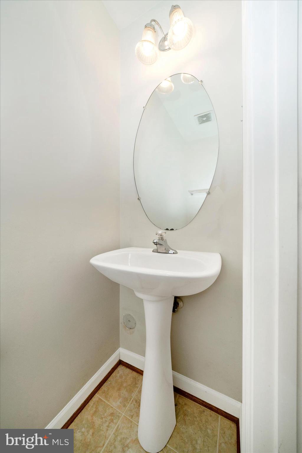 THE OAKS AT WATERS EDGE - Residential