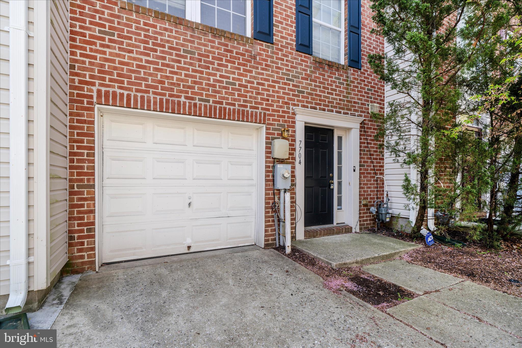 THE OAKS AT WATERS EDGE - Residential