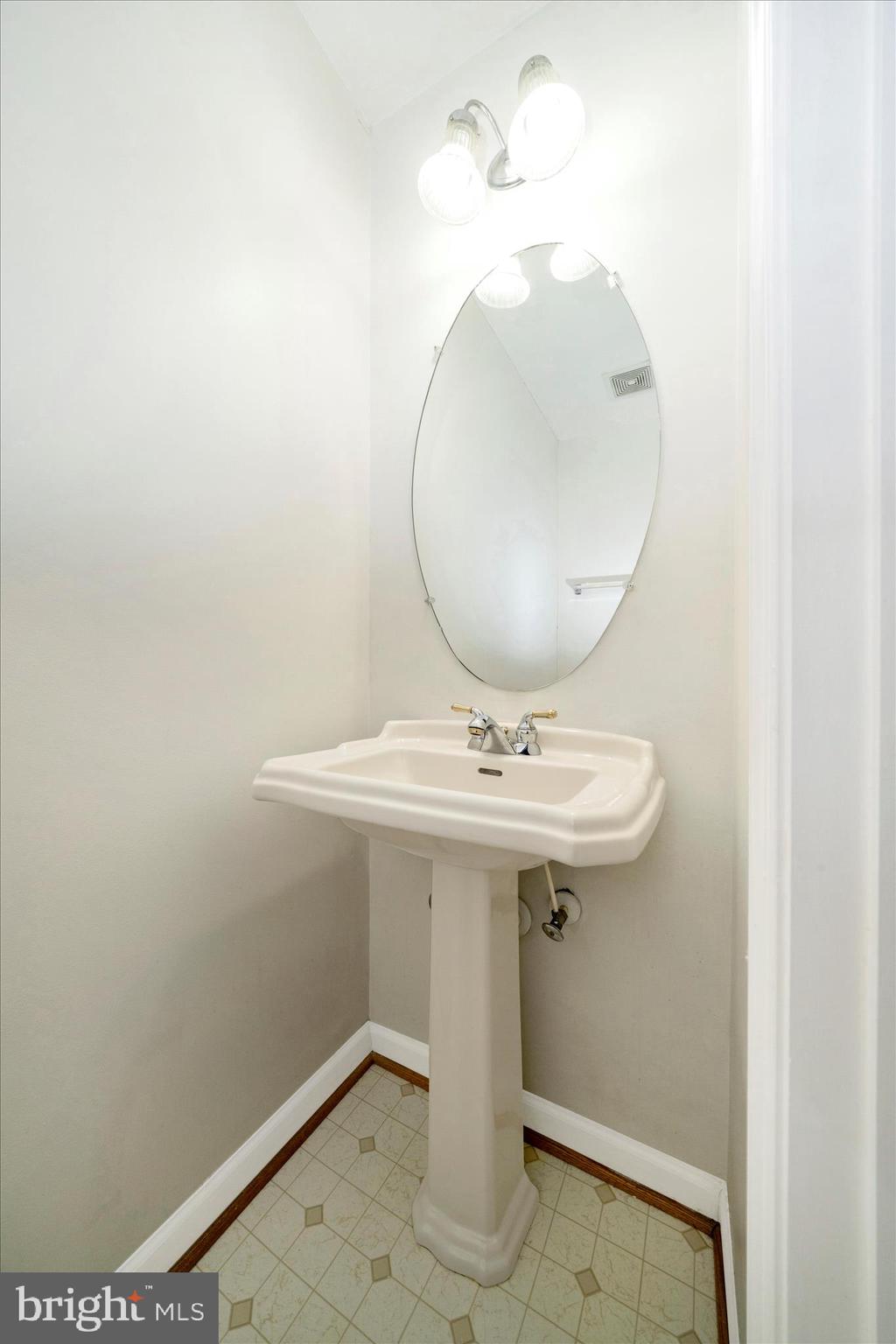 THE OAKS AT WATERS EDGE - Residential