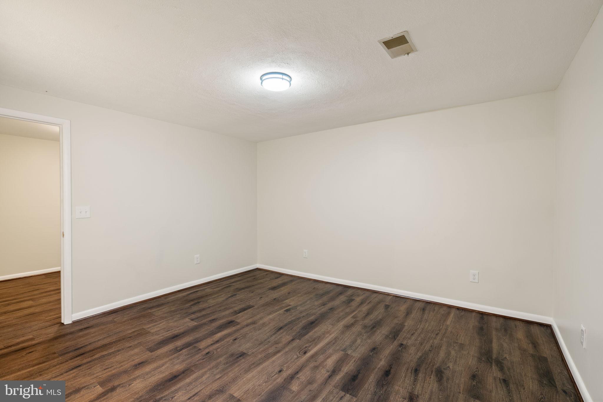 CHERRY RUN - Residential