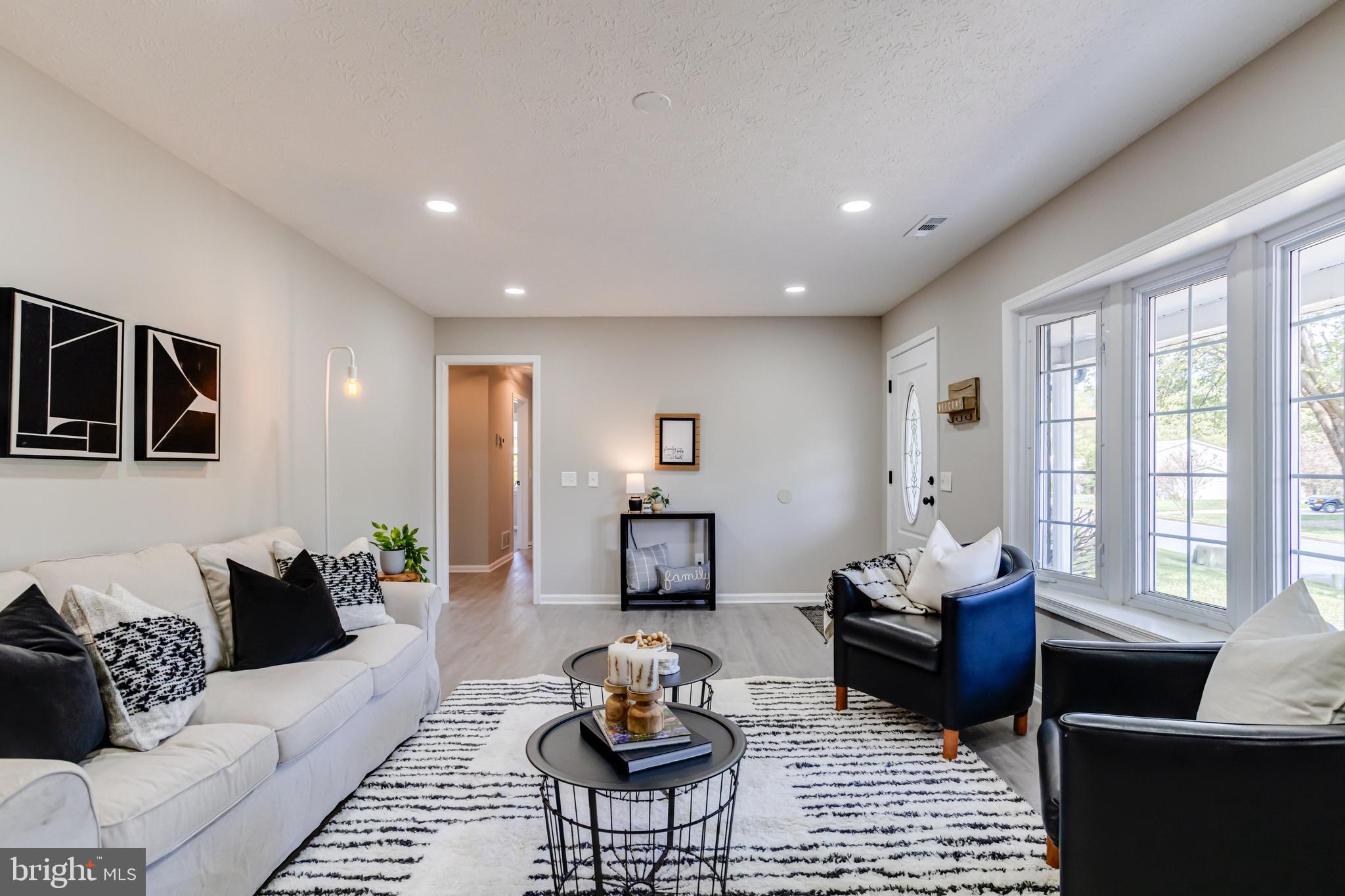 NORTH HILLS - Residential