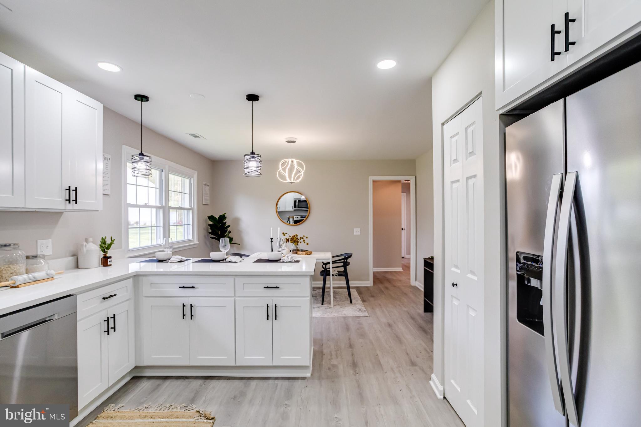 NORTH HILLS - Residential