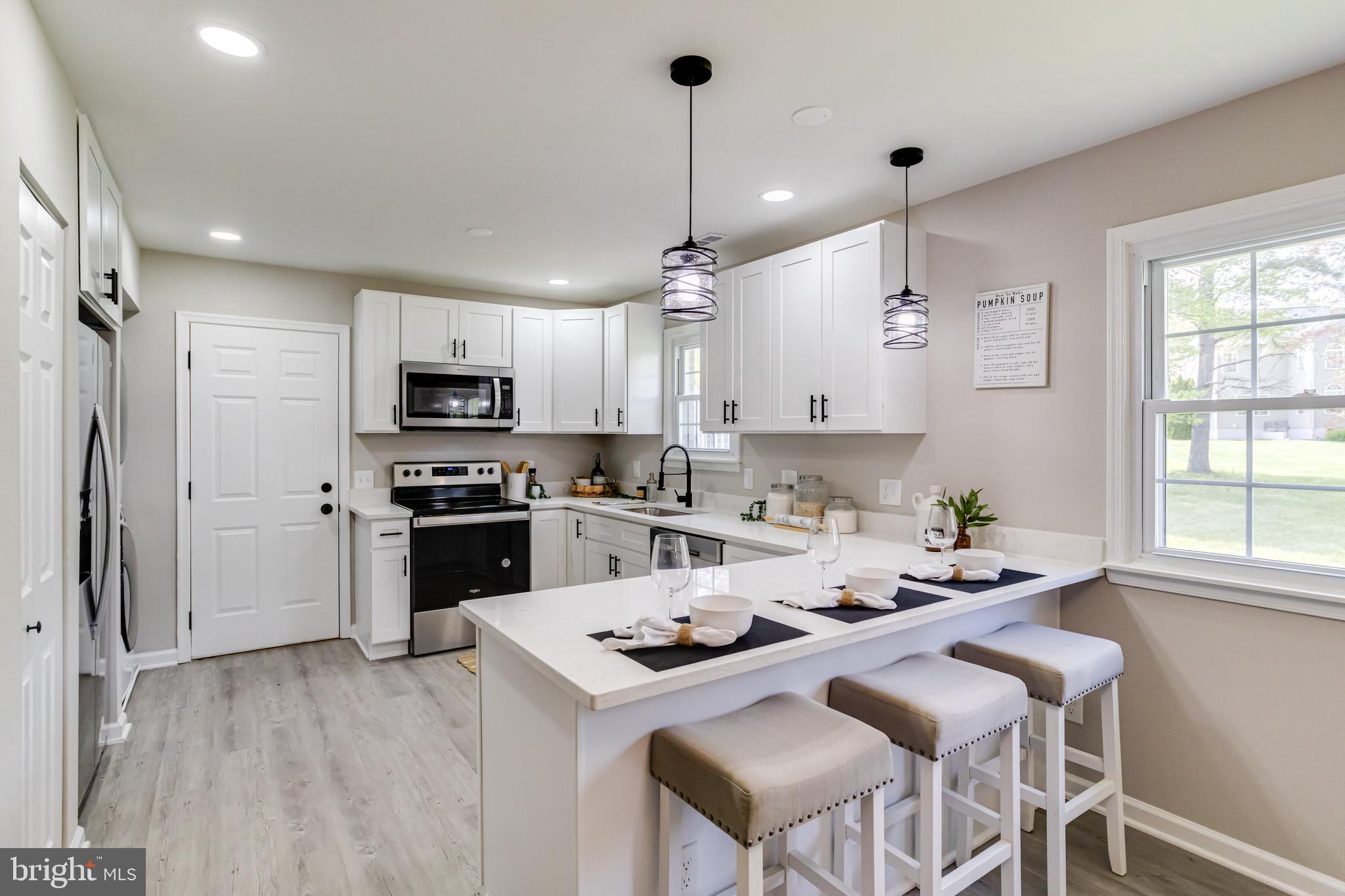 NORTH HILLS - Residential