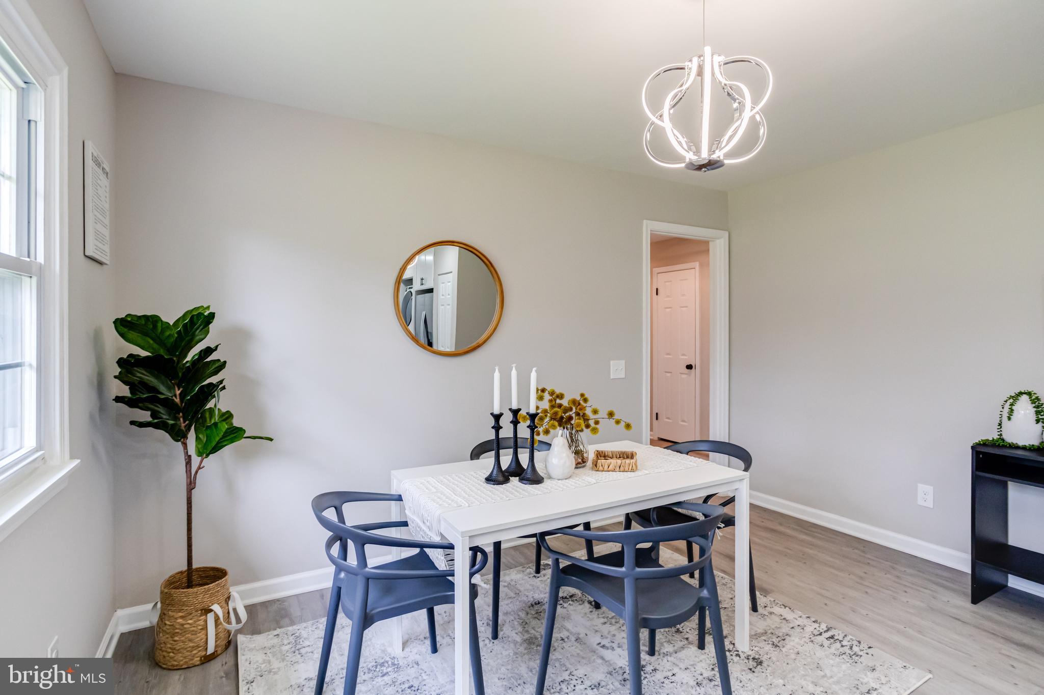 NORTH HILLS - Residential