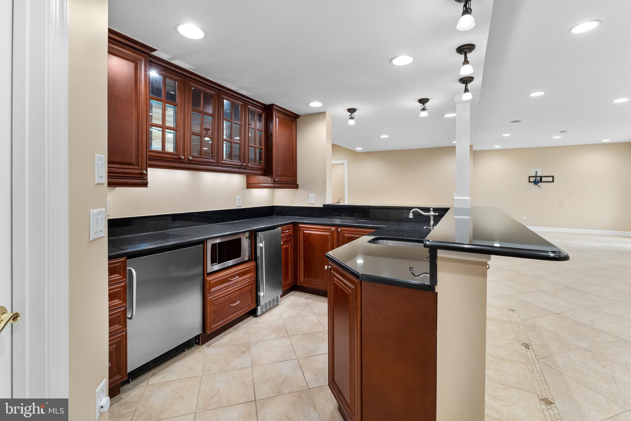 DEVEREAUX ESTATES - Residential