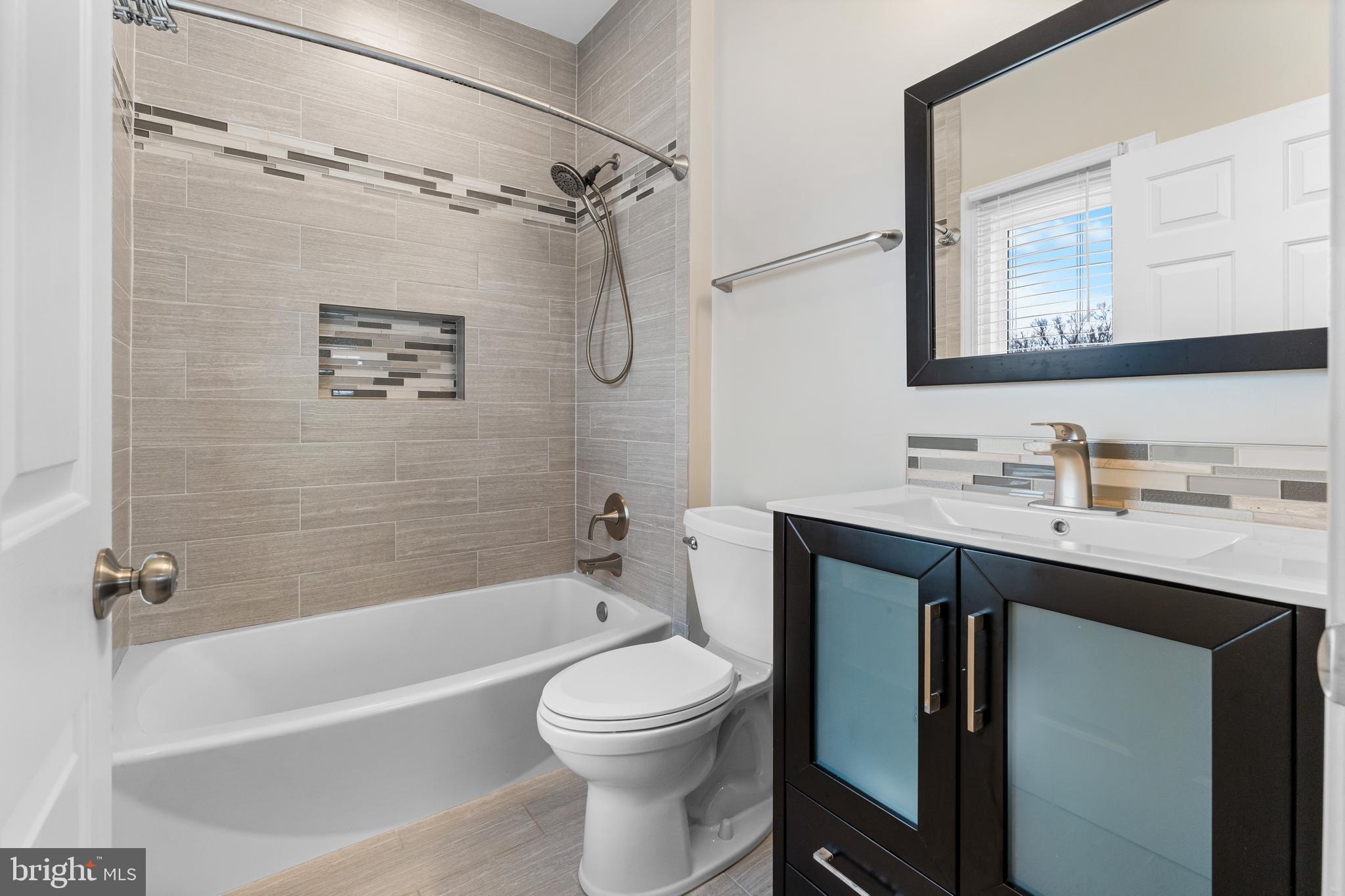 DEVEREAUX ESTATES - Residential