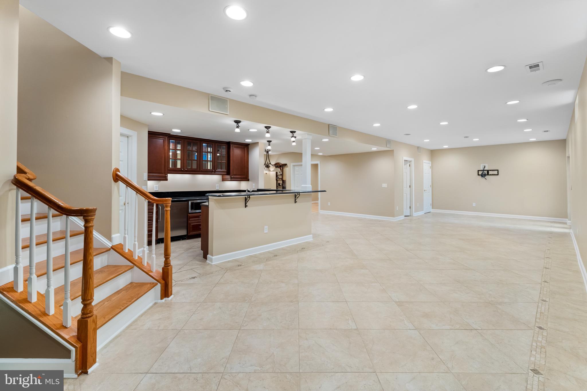 DEVEREAUX ESTATES - Residential