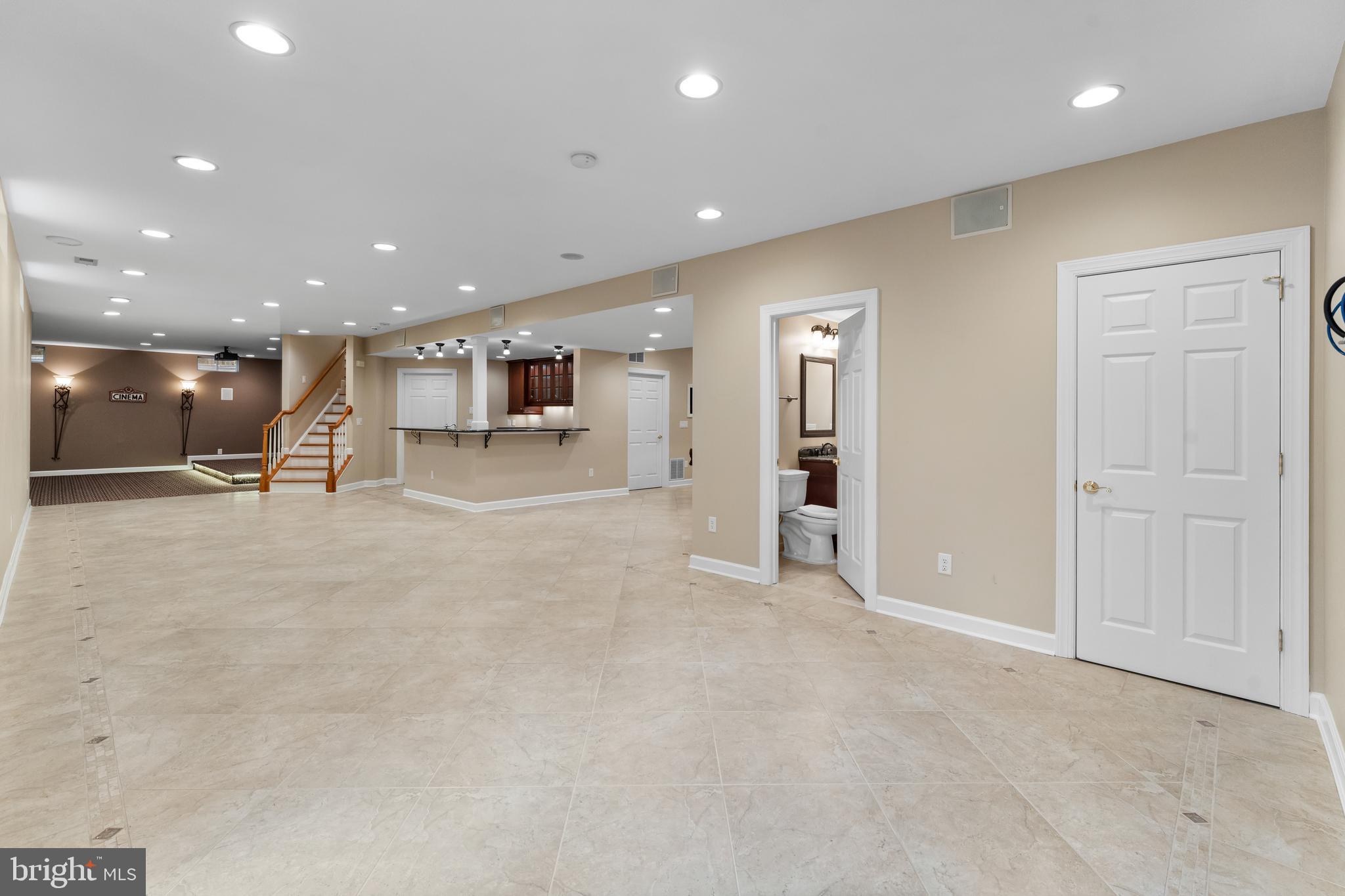 DEVEREAUX ESTATES - Residential