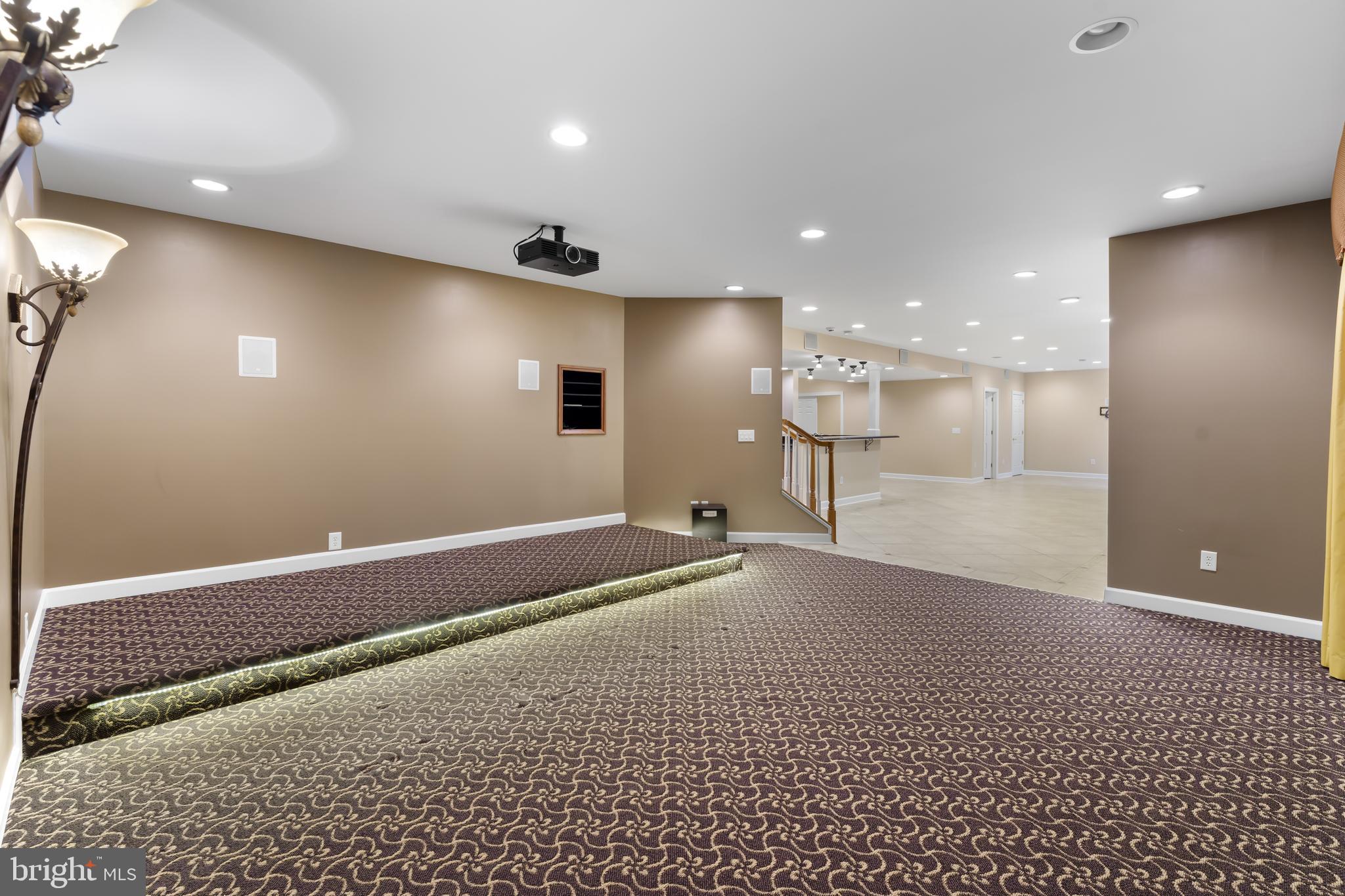 DEVEREAUX ESTATES - Residential