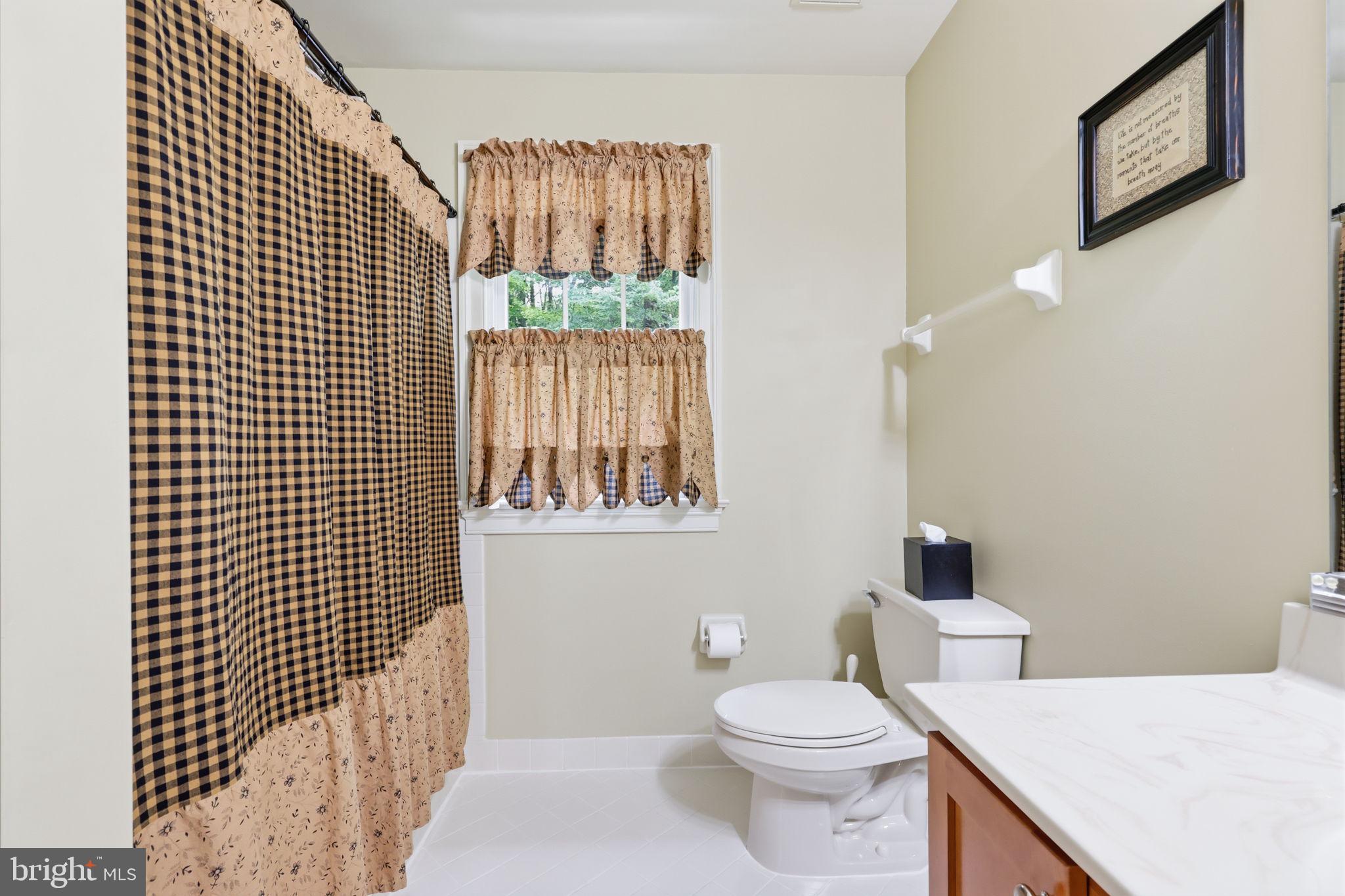 PHEASANT POINTE - Residential