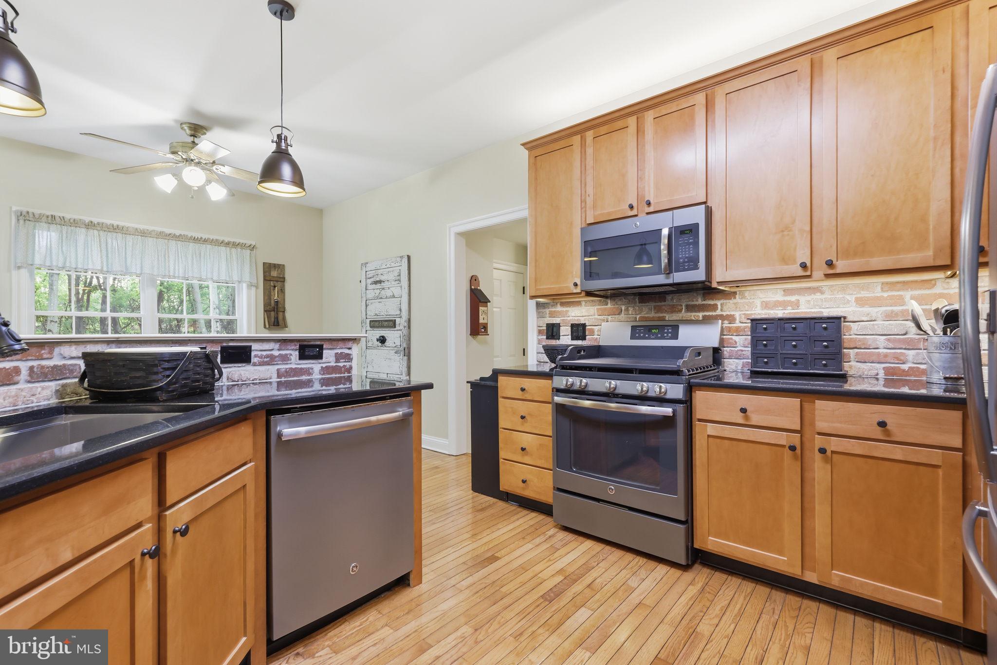 PHEASANT POINTE - Residential