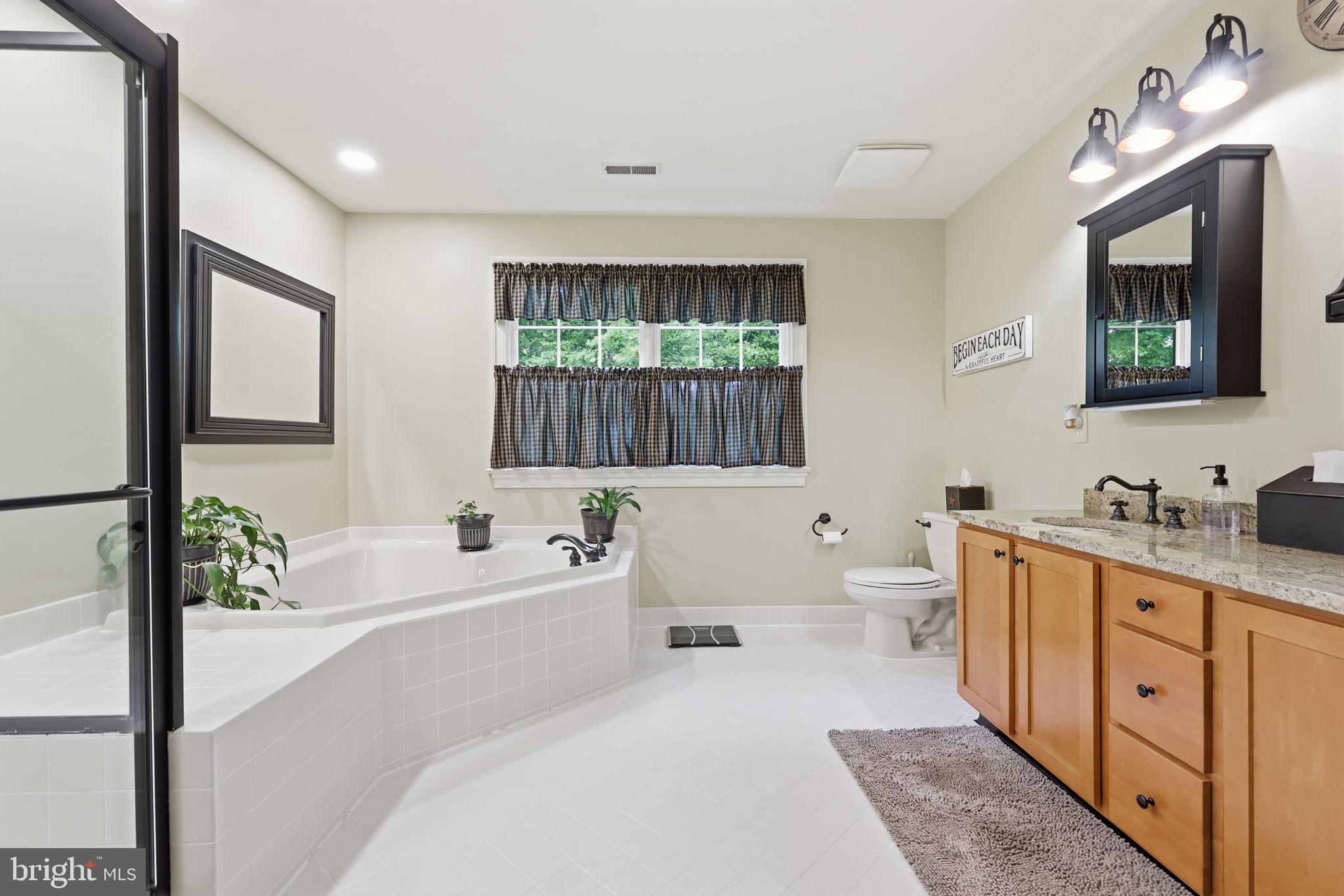 PHEASANT POINTE - Residential
