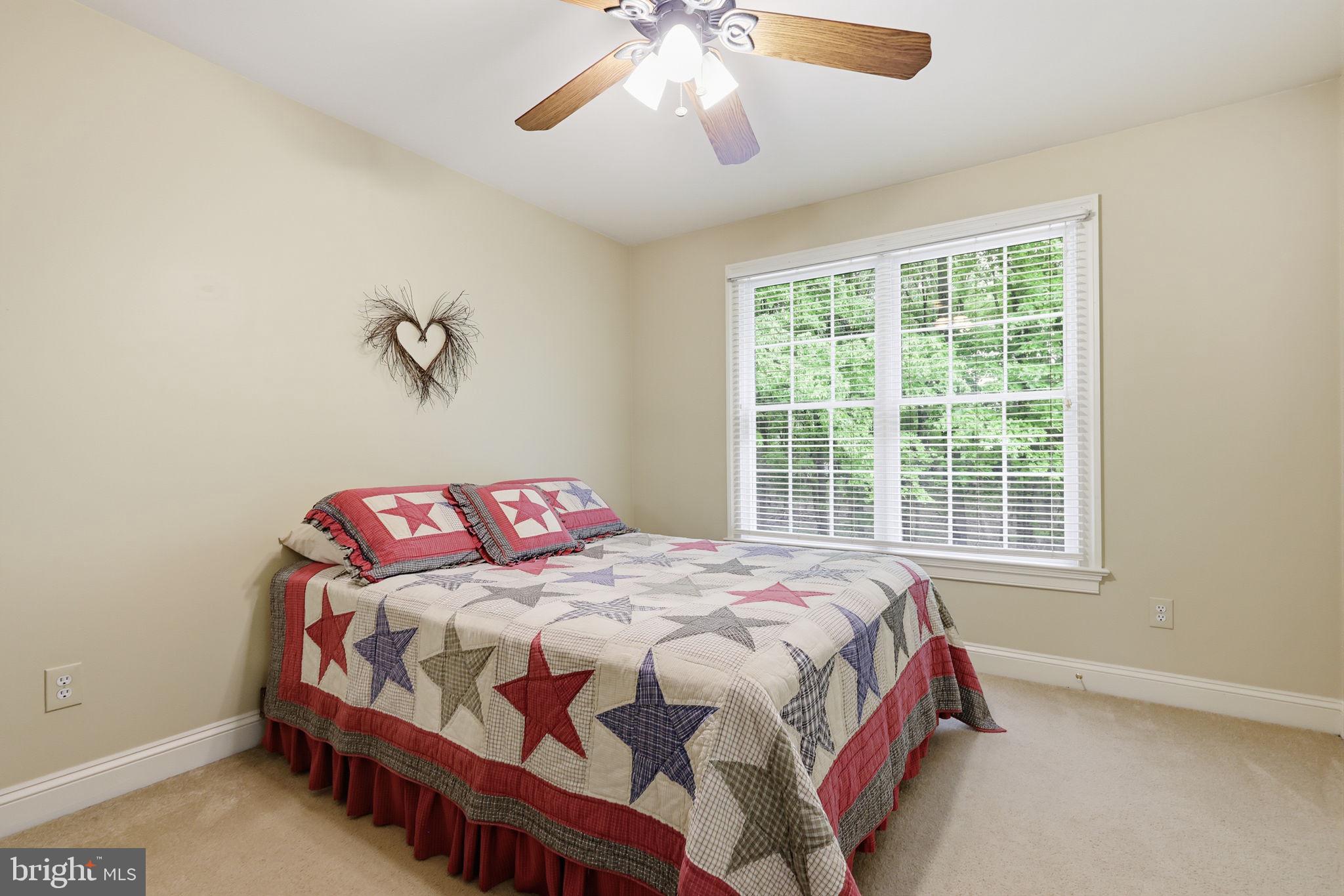 PHEASANT POINTE - Residential