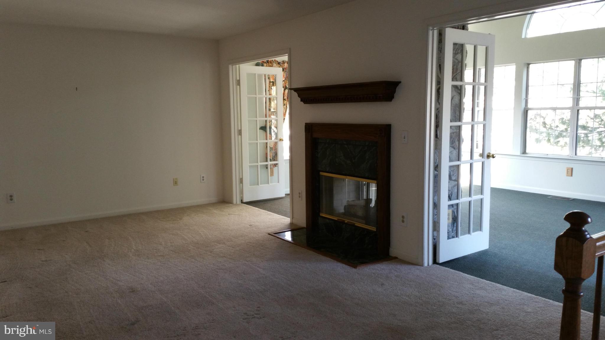 STONEGATE - Residential Lease