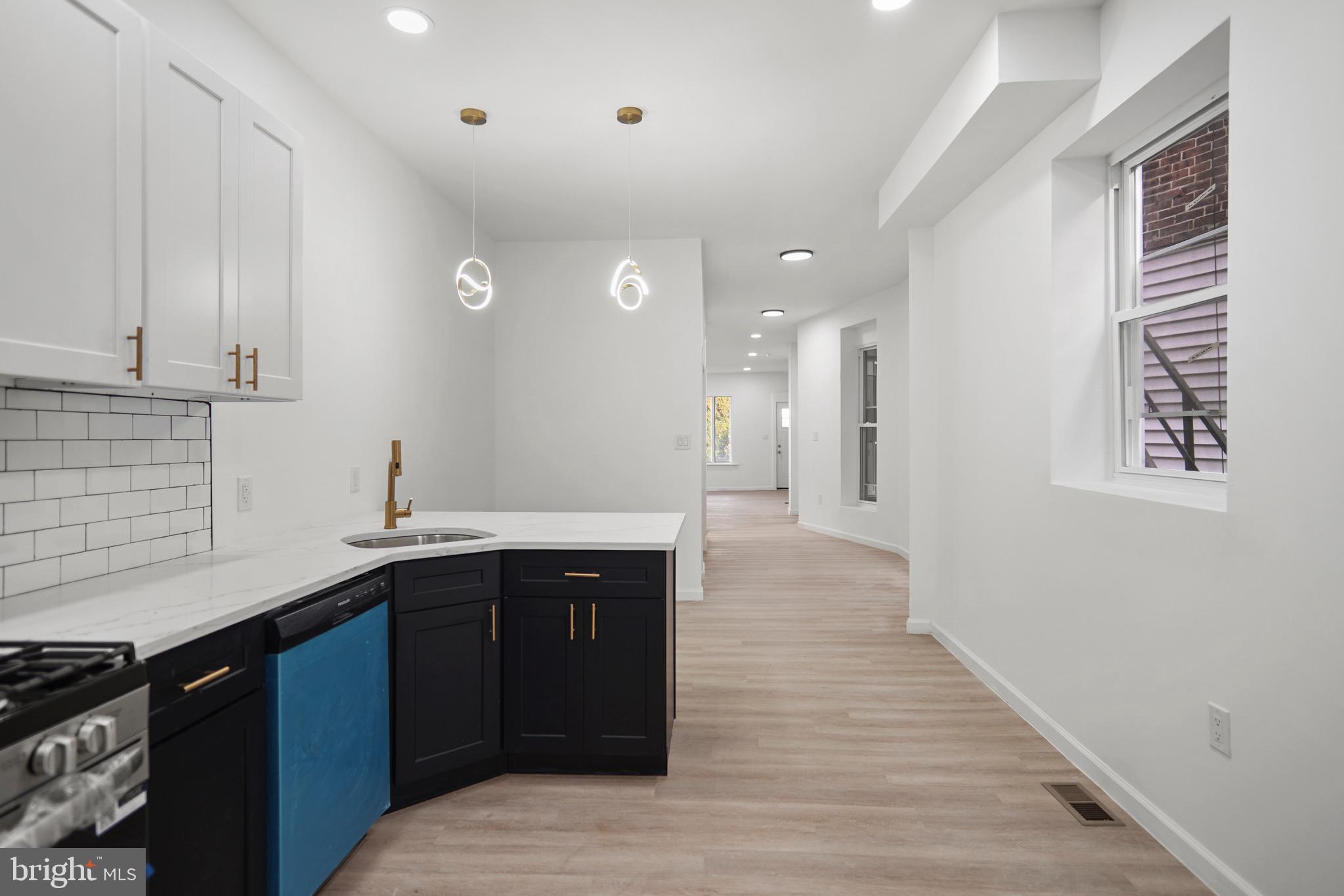 PHILADELPHIA - Residential