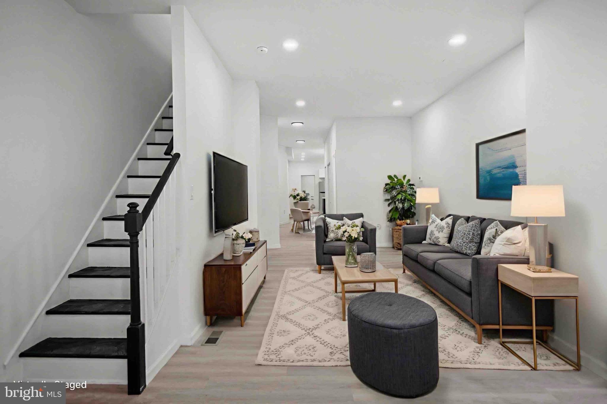 PHILADELPHIA - Residential