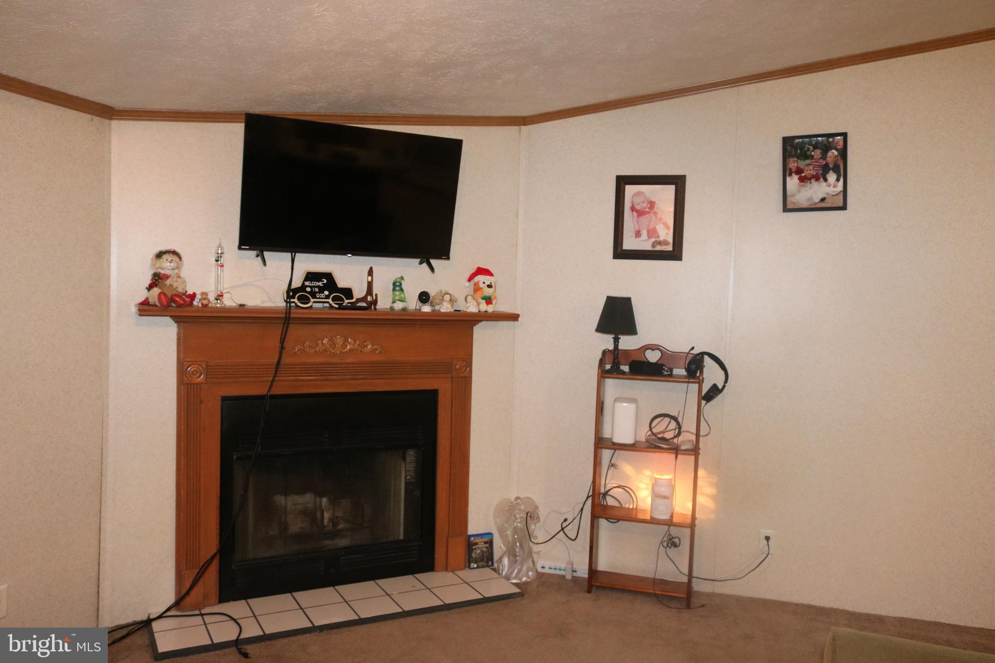 EAGLE VIEW MOBILE HOME PK - Residential