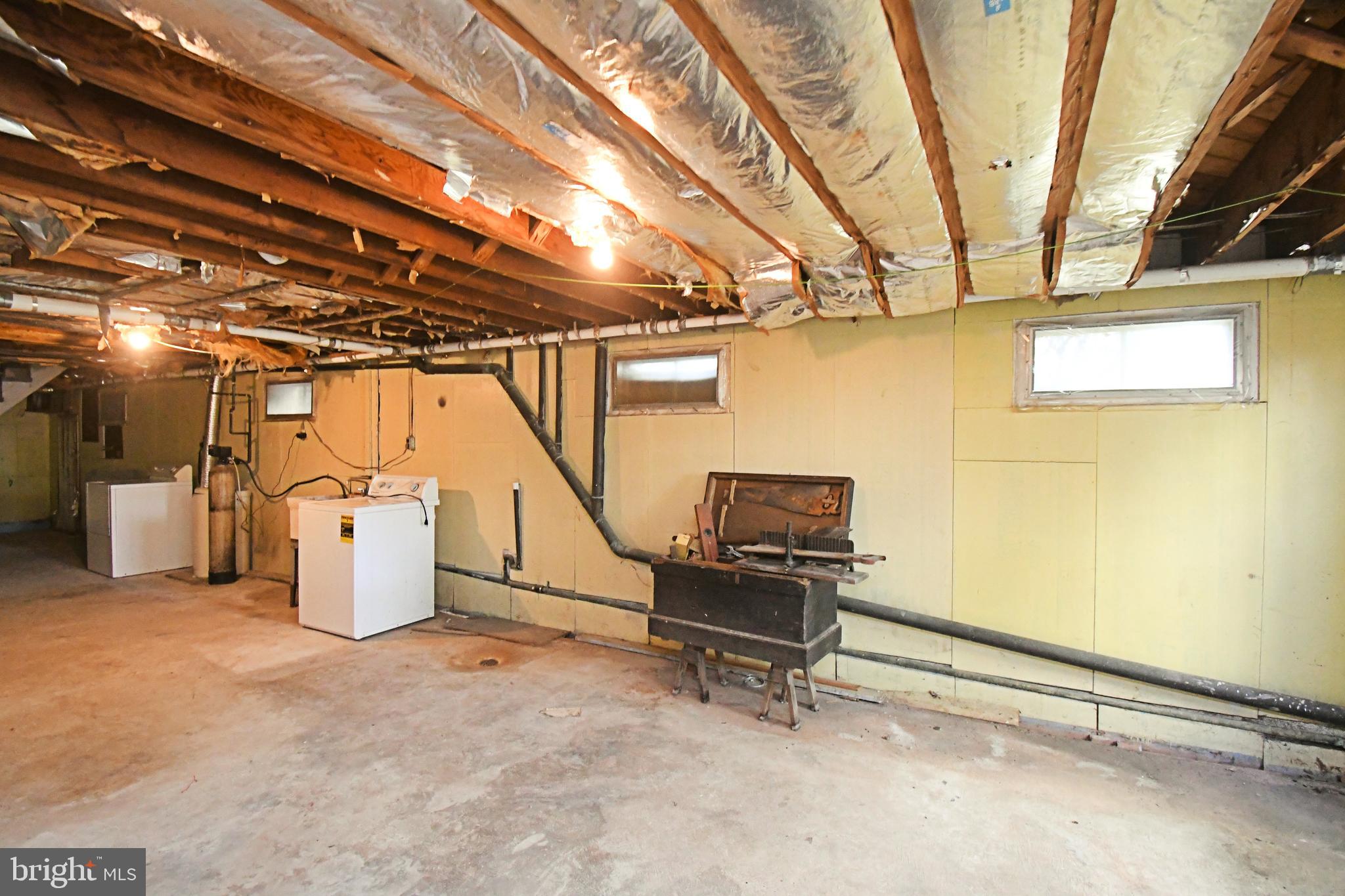 COUNTRY WALK - Residential