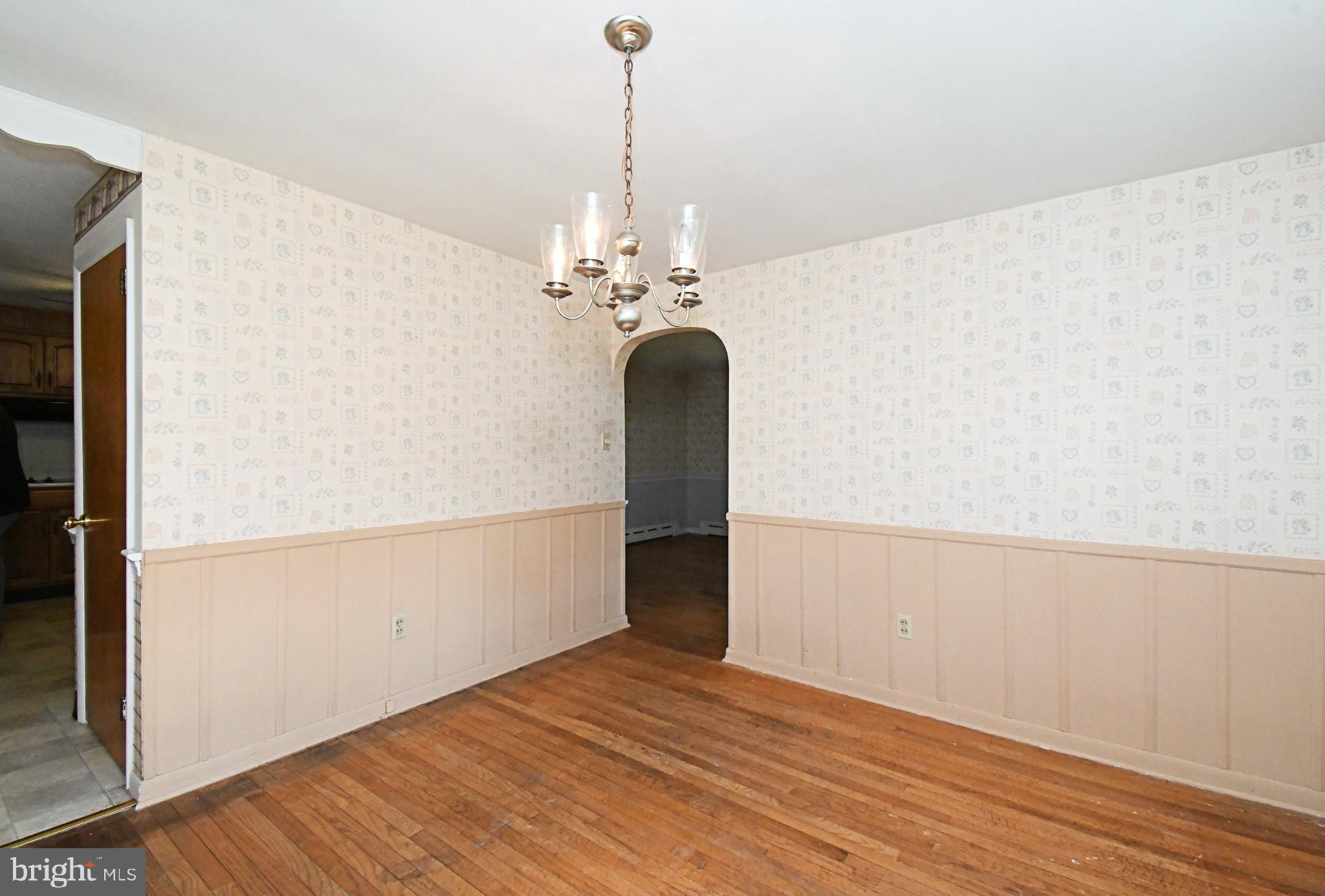 COUNTRY WALK - Residential