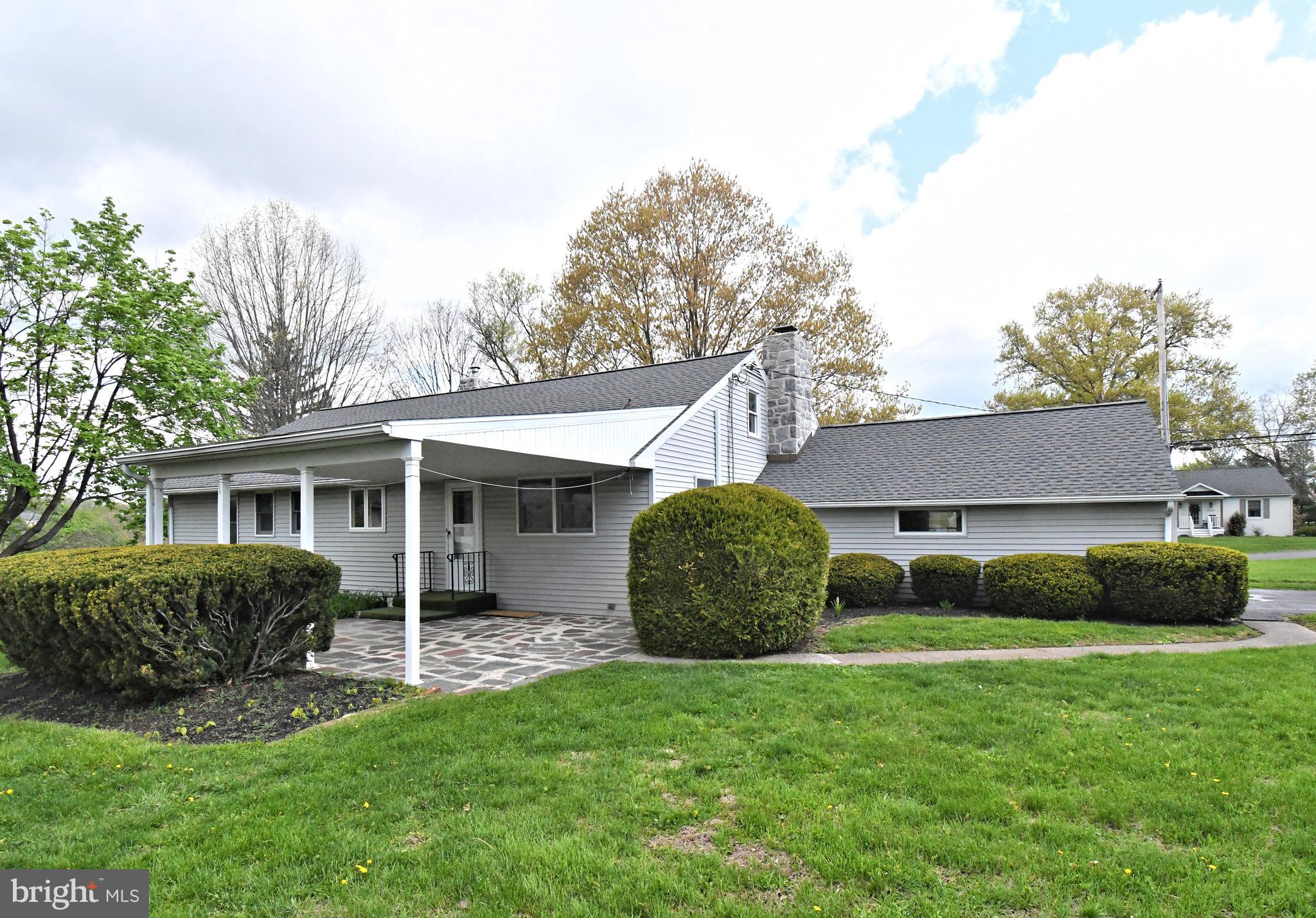 COUNTRY WALK - Residential