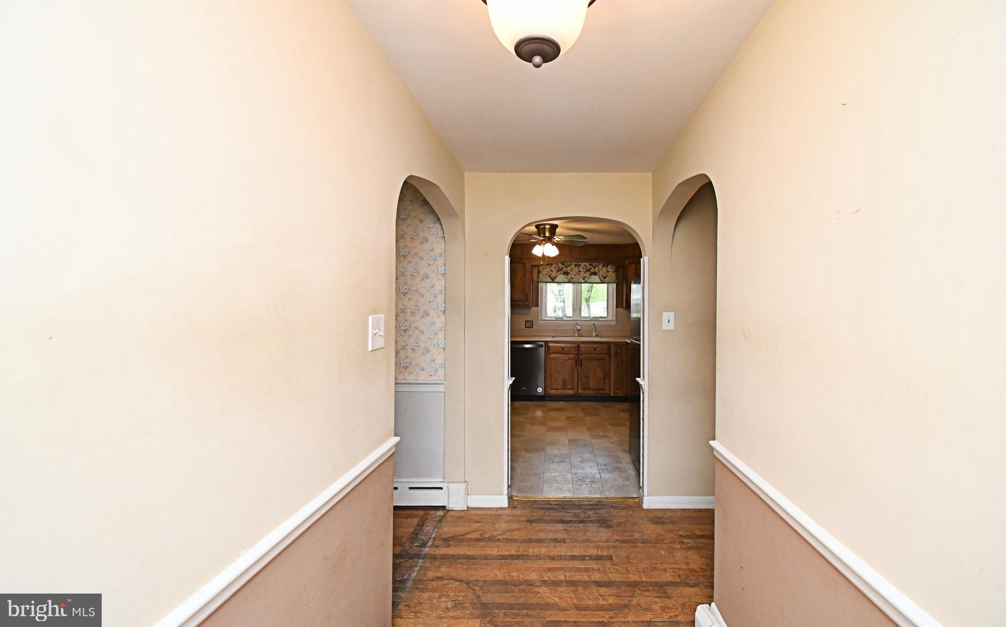 COUNTRY WALK - Residential