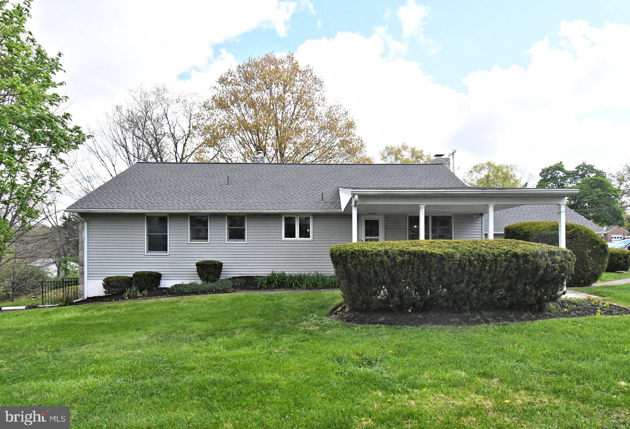 COUNTRY WALK - Residential