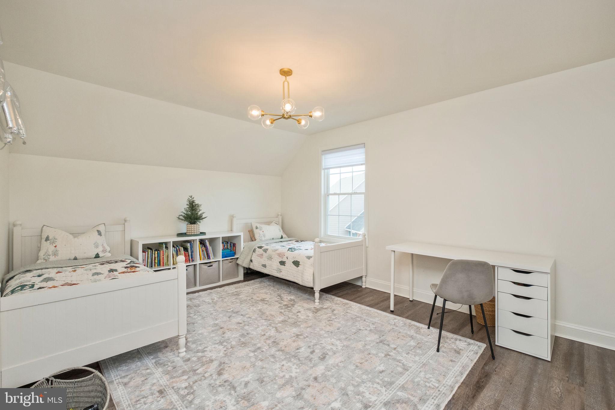 MILL VIEW ESTATES - Residential