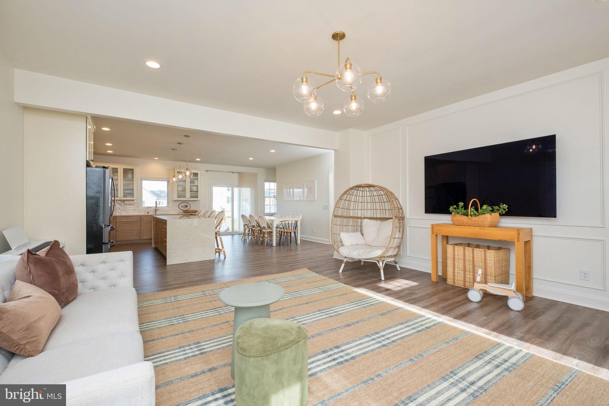 118 HOLLEN MILL COURT