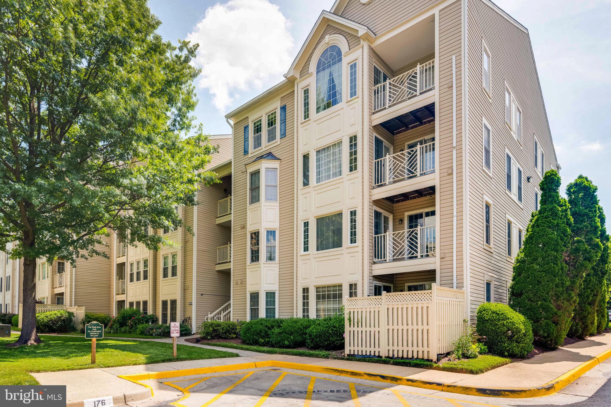 FAIRFIELD HOUSE - Residential Lease