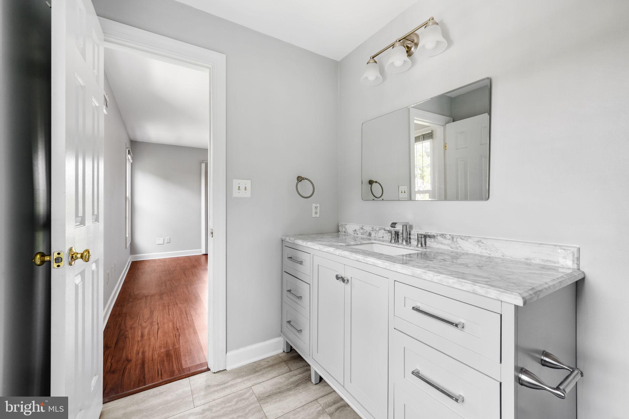 FAIRFIELD HOUSE - Residential Lease