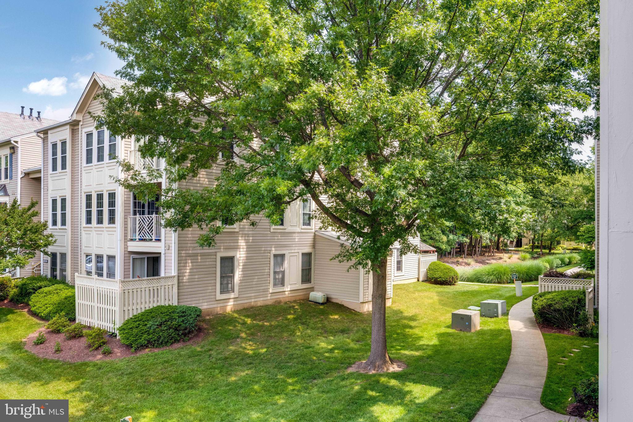 FAIRFIELD HOUSE - Residential Lease