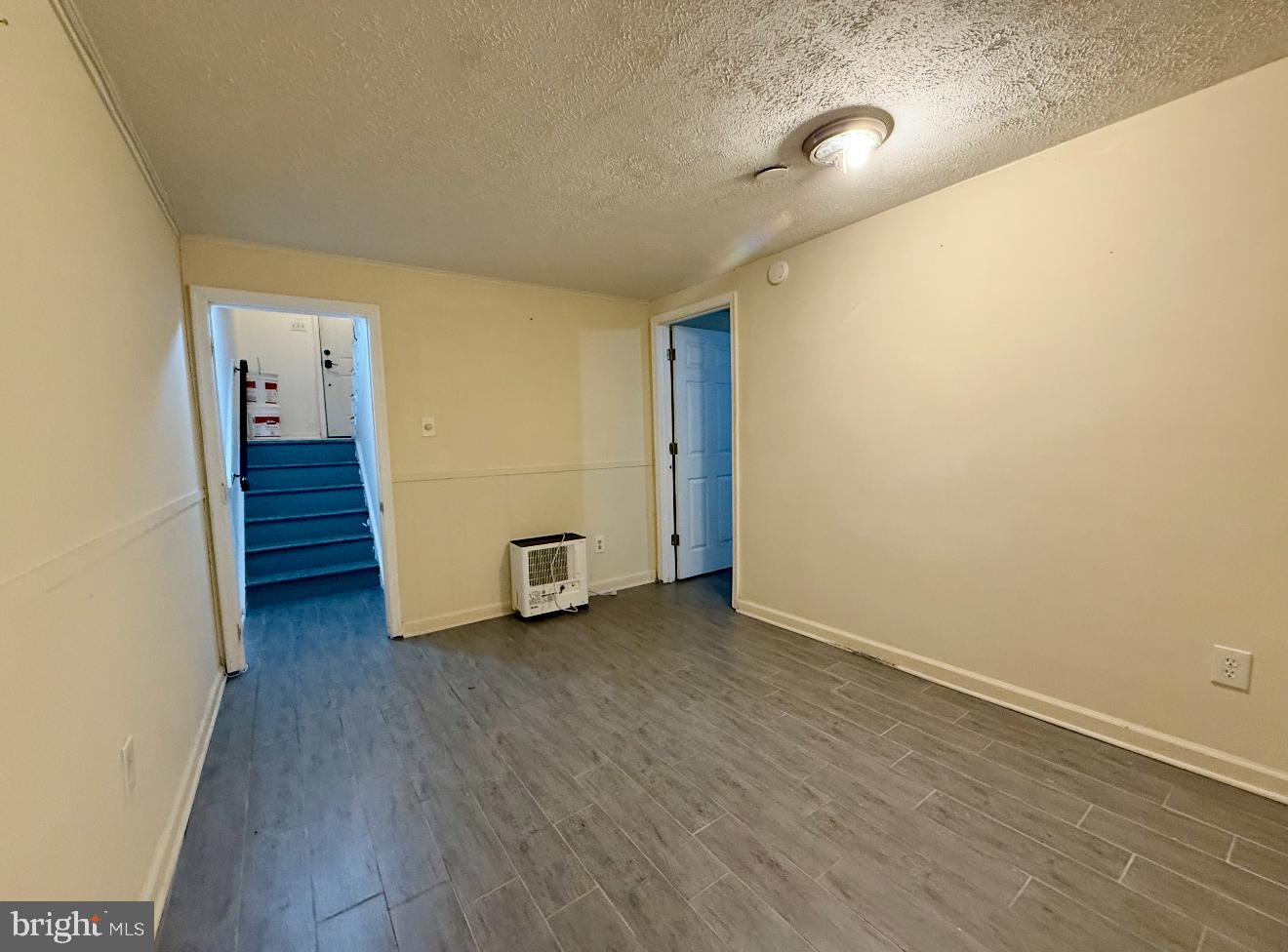 LAKE BRADDOCK - Residential Lease