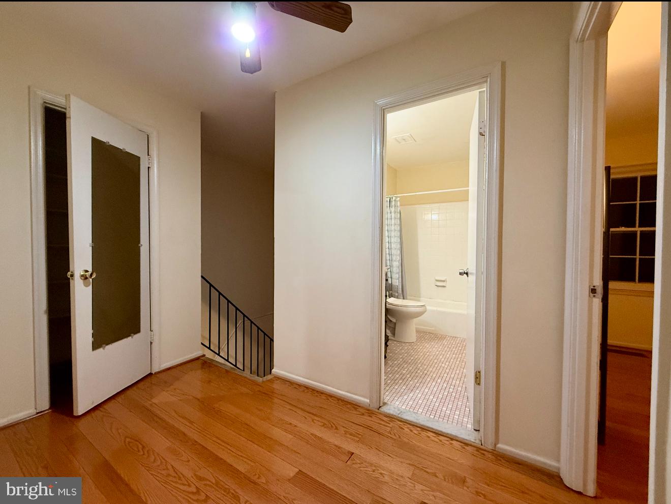 LAKE BRADDOCK - Residential Lease