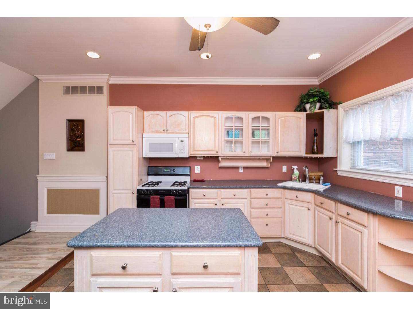 PORT RICHMOND - Residential