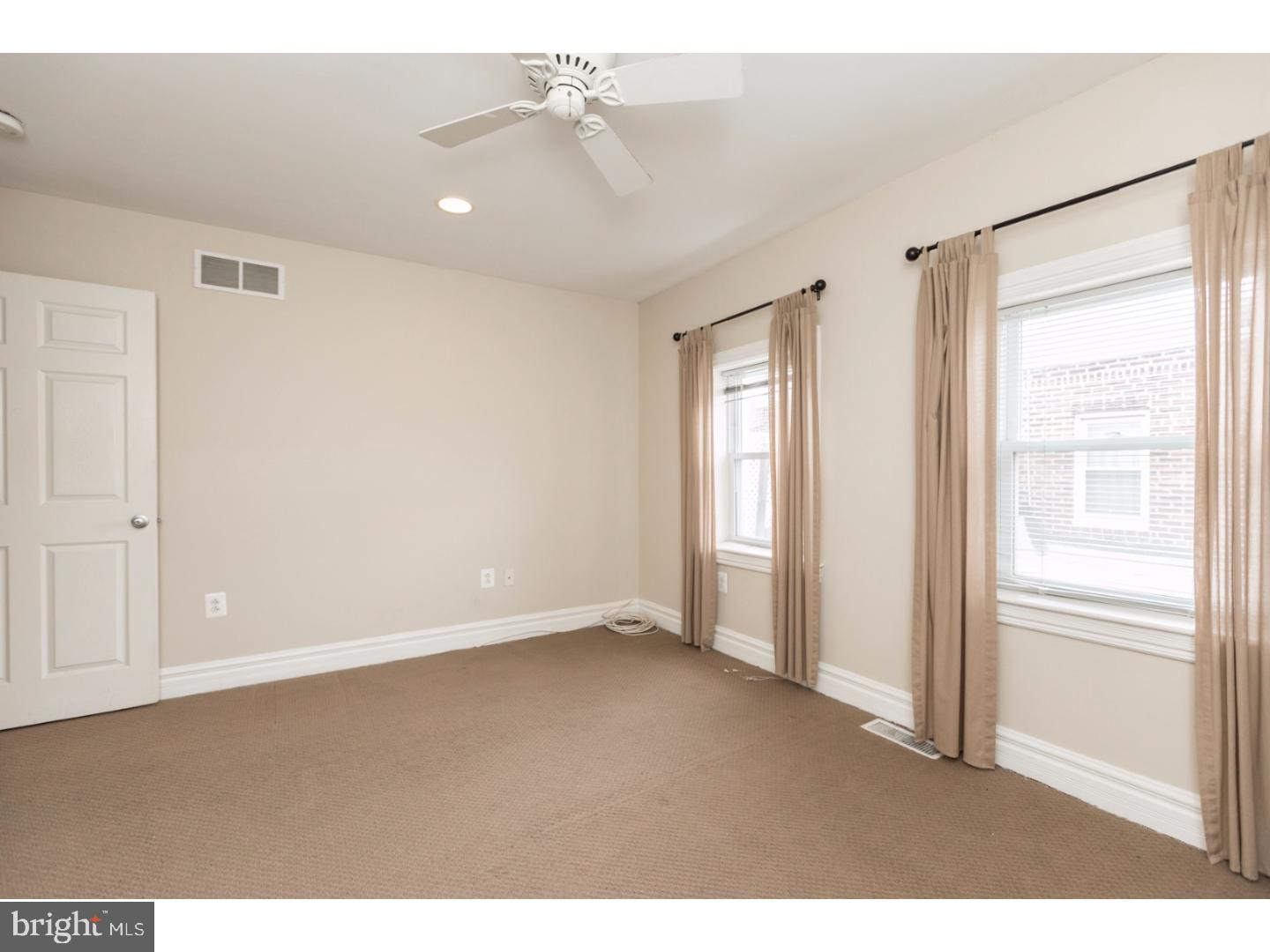 PORT RICHMOND - Residential