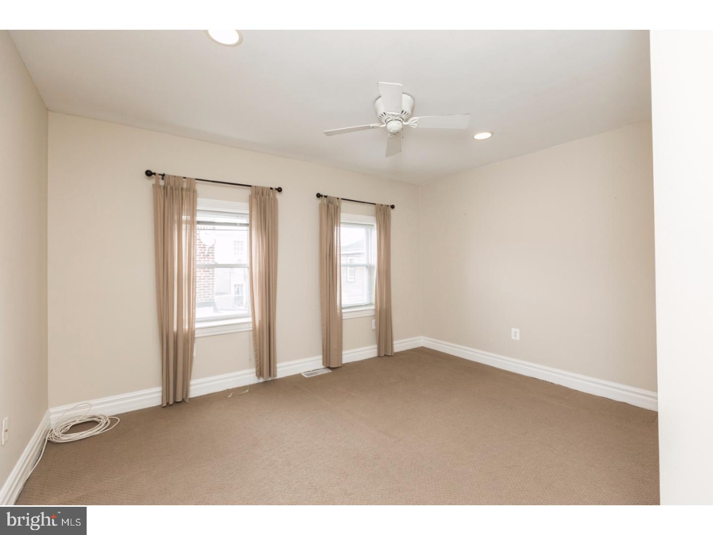 PORT RICHMOND - Residential