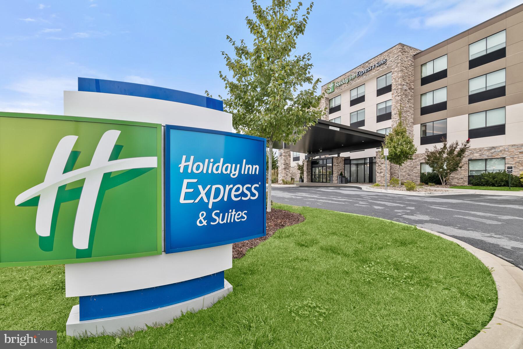 BRUNSWICK CROSSING - Residential