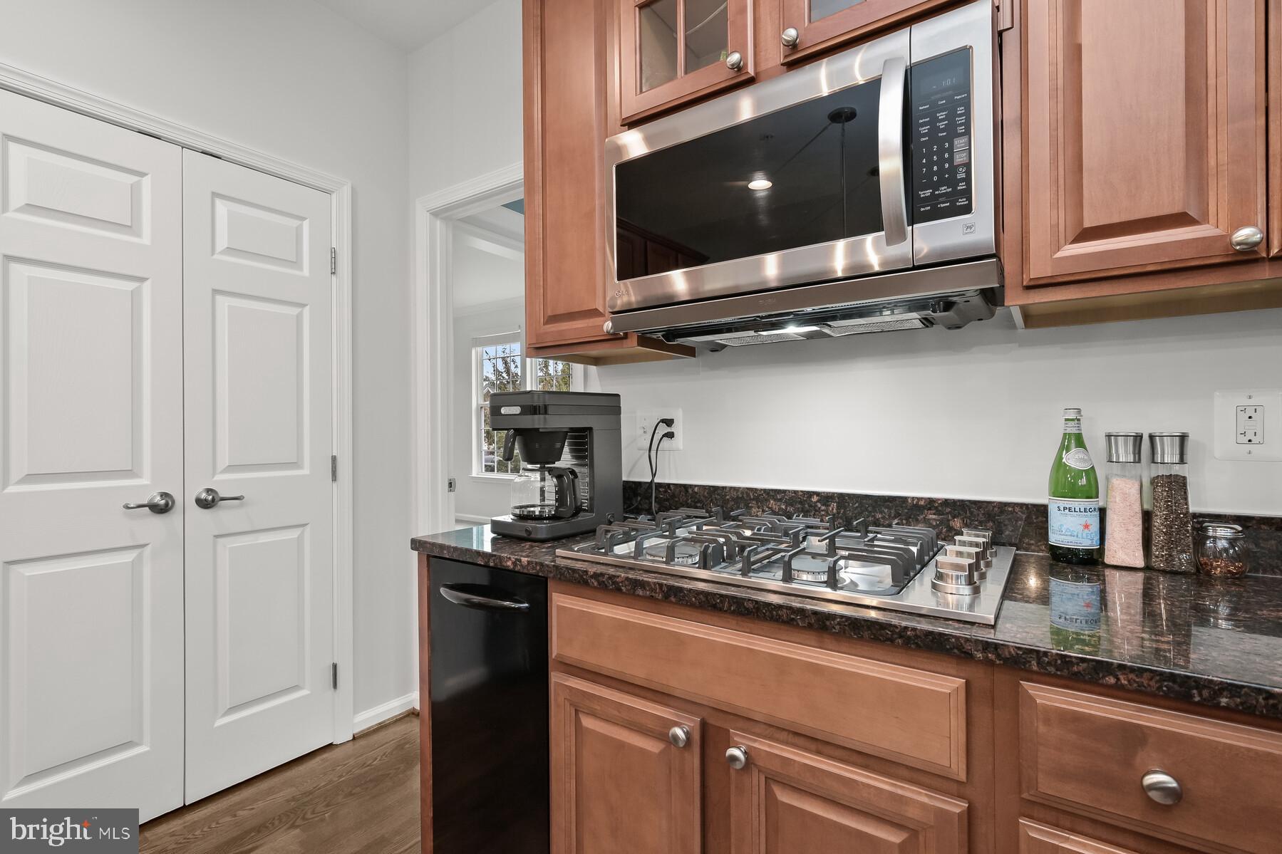 BRUNSWICK CROSSING - Residential