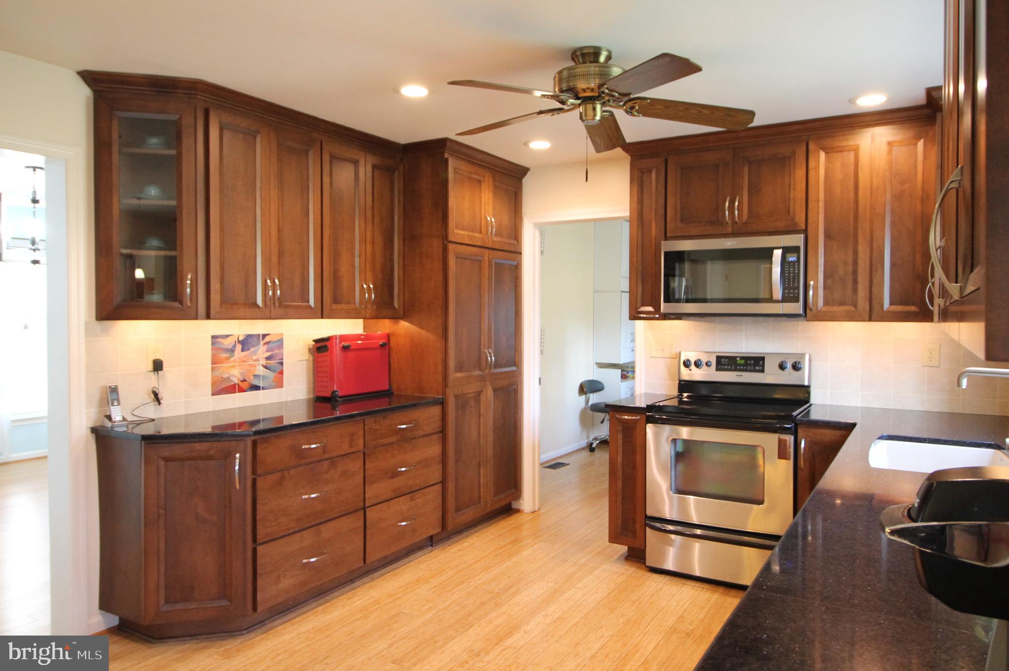 HILLSDALE FARM - Residential