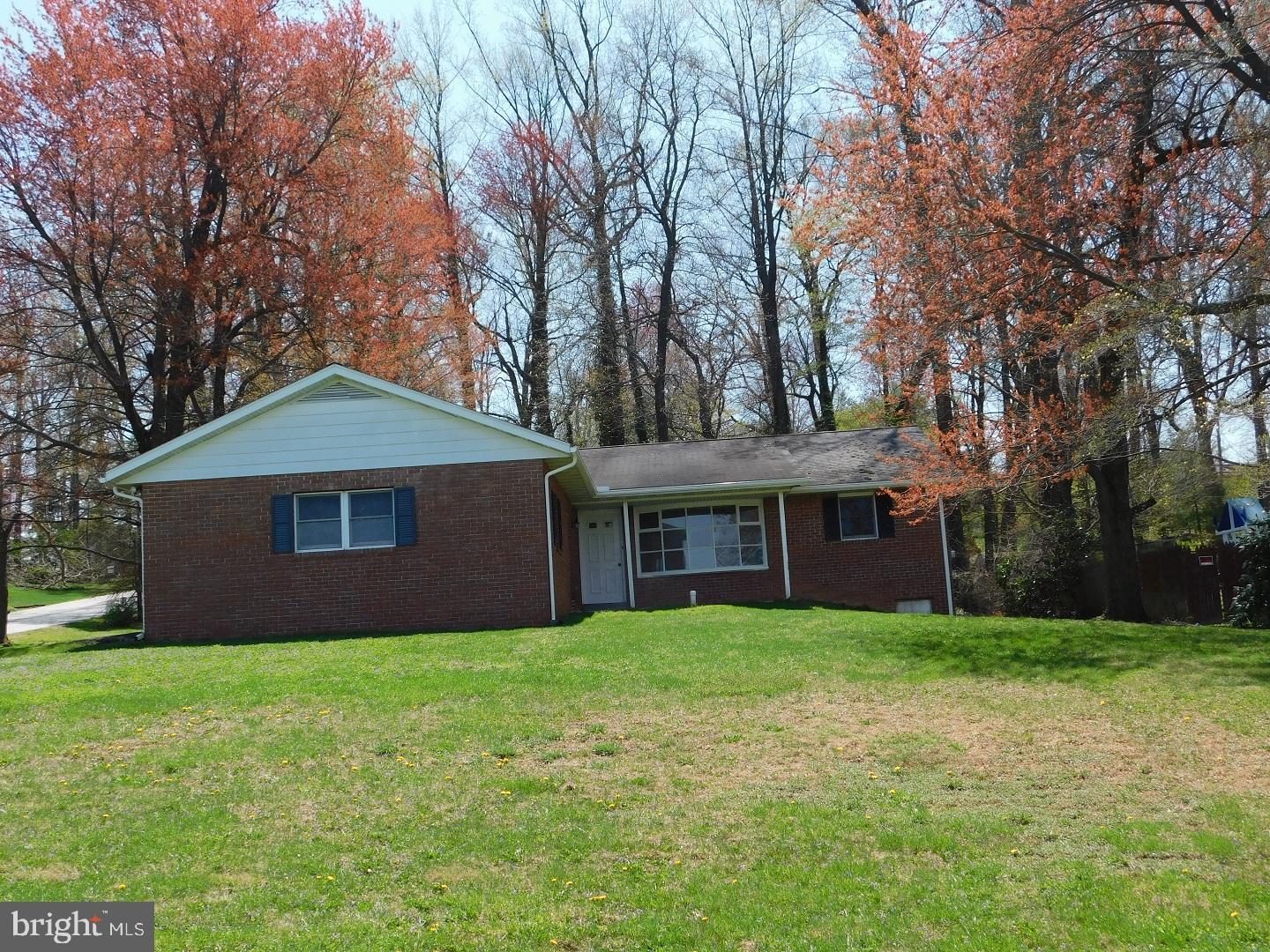 PINE RIDGE - Residential