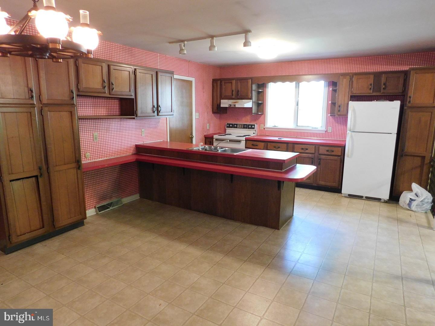 PINE RIDGE - Residential