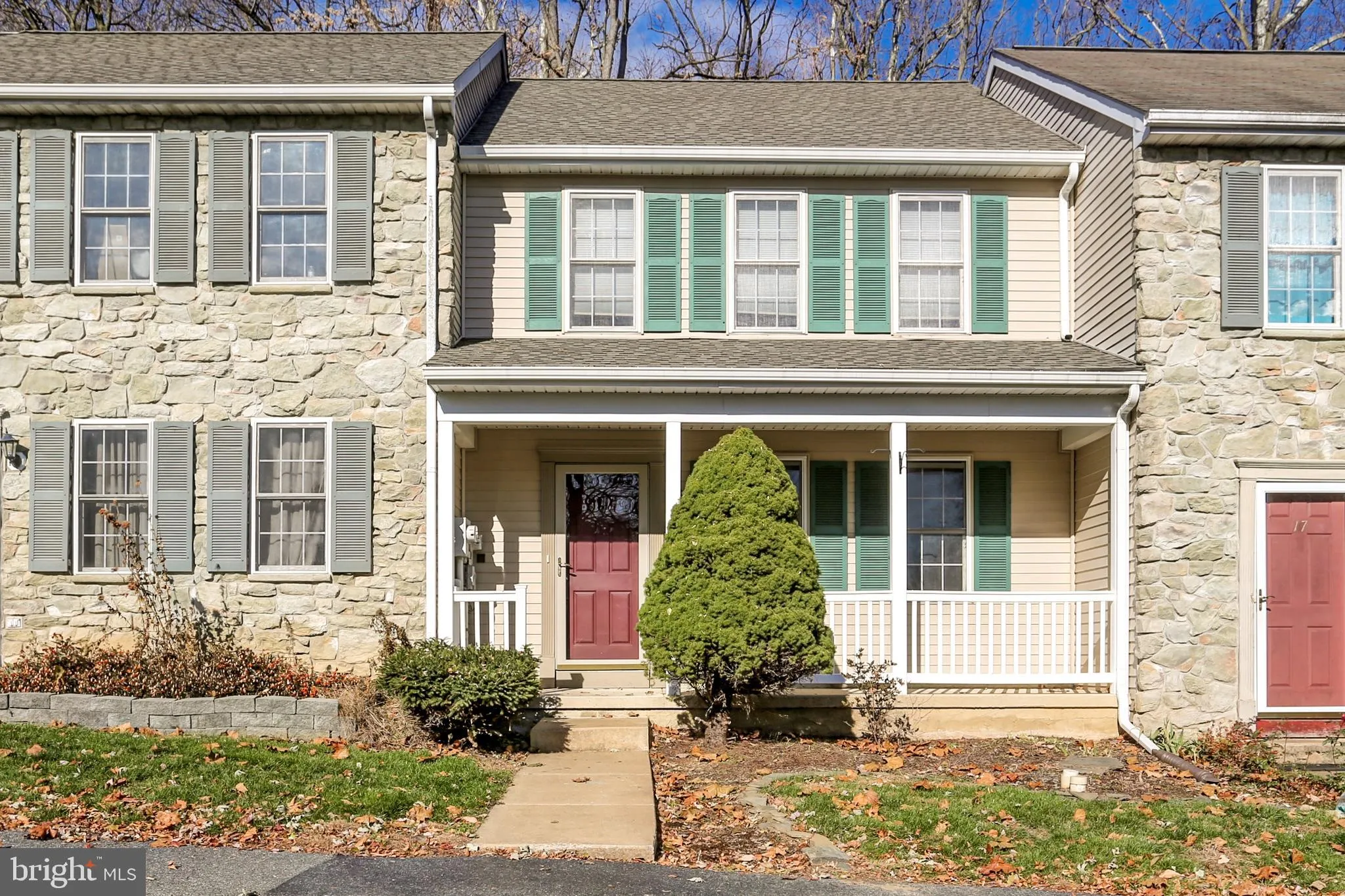 15 Deep Hollow Lane, Lancaster, PA 17603