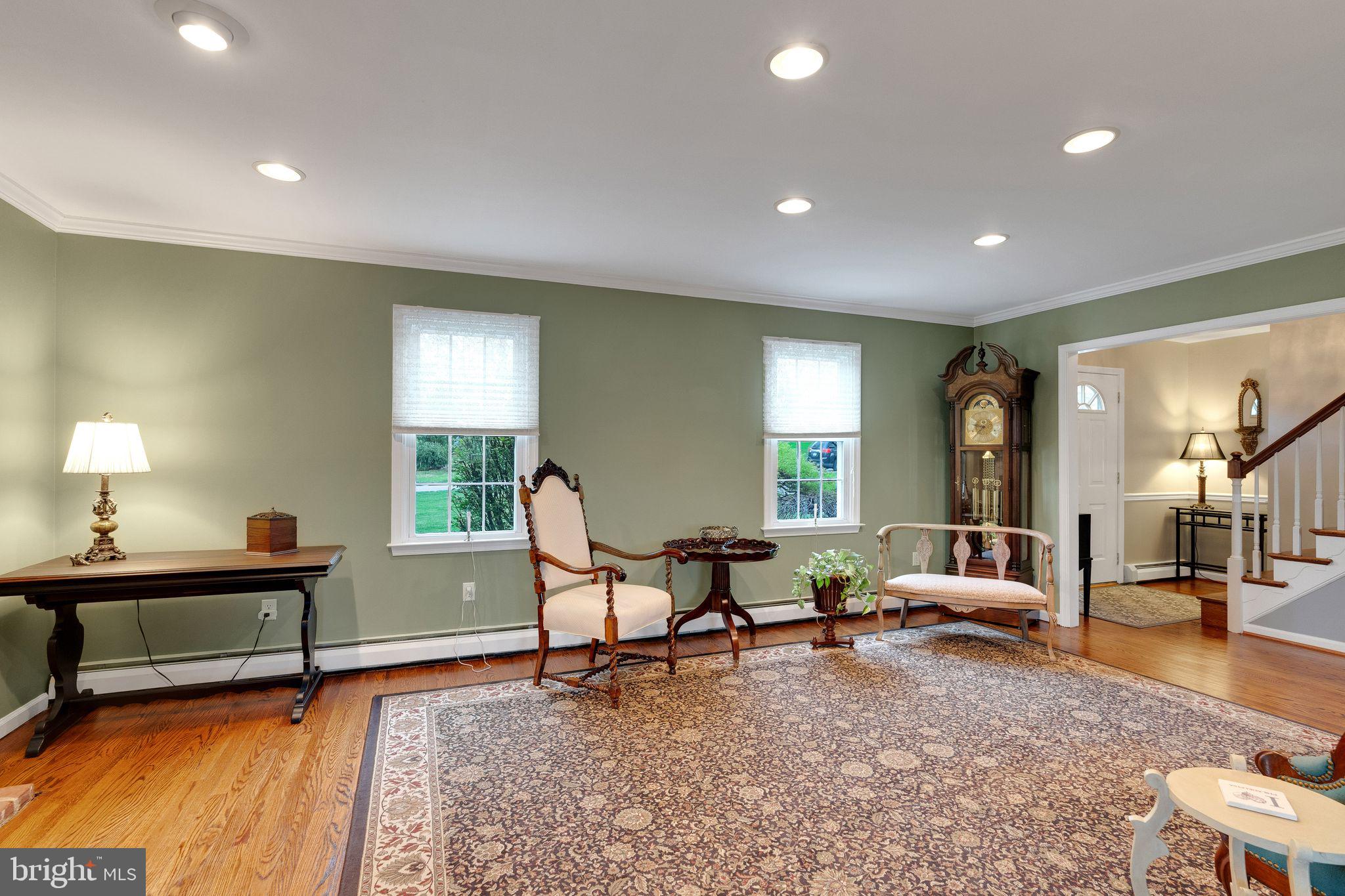 541 WESTWIND DRIVE