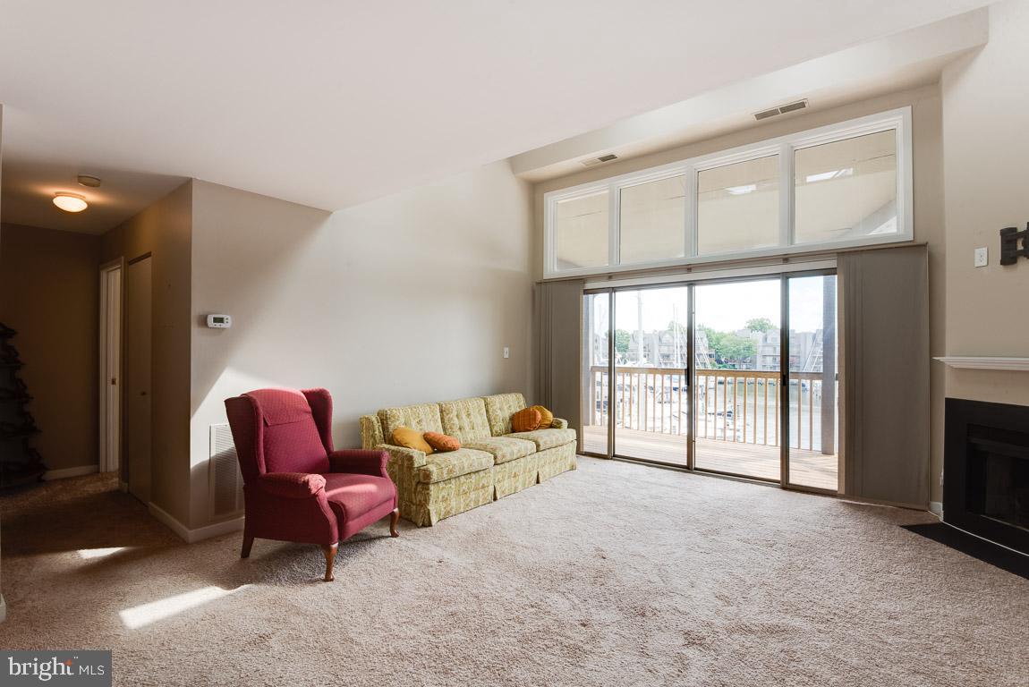 VILLAGE OF CHESAPEAKE HARBOUR - Residential Lease