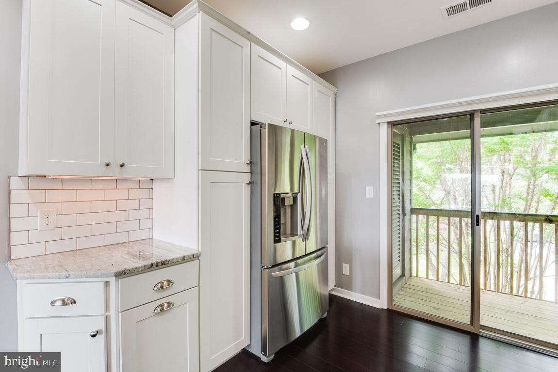 VILLAGE OF CHESAPEAKE HARBOUR - Residential Lease