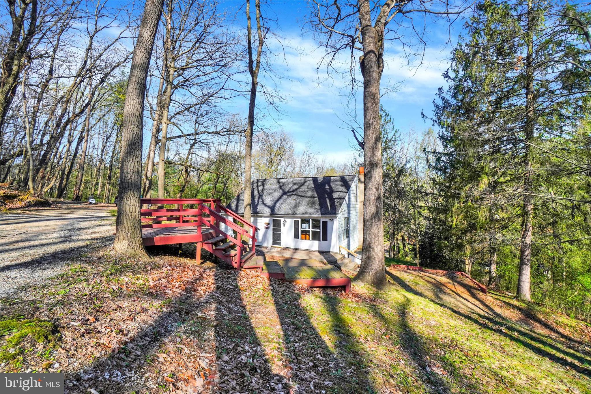 1322 GROVE LANE